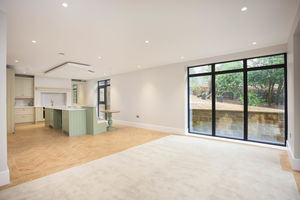 Photo 15- click for photo gallery